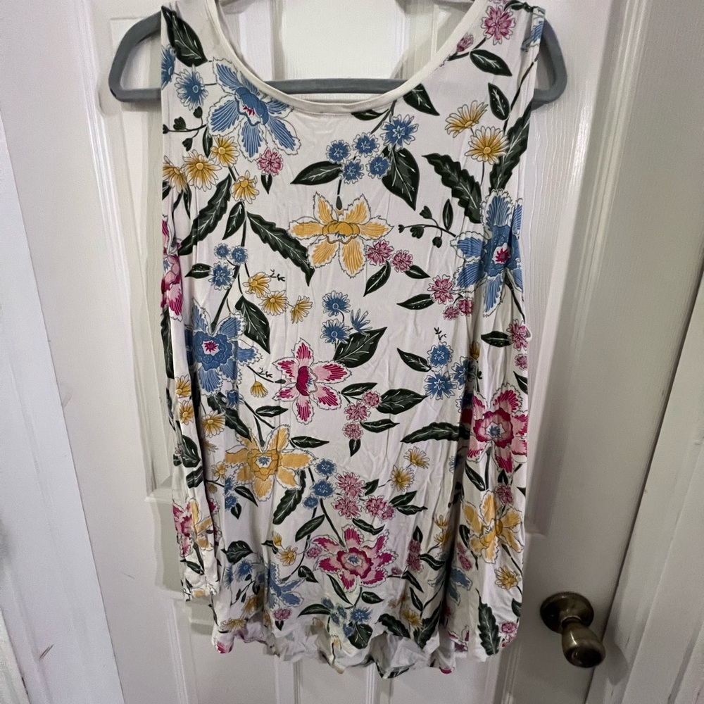 Floral Sleeveless Top